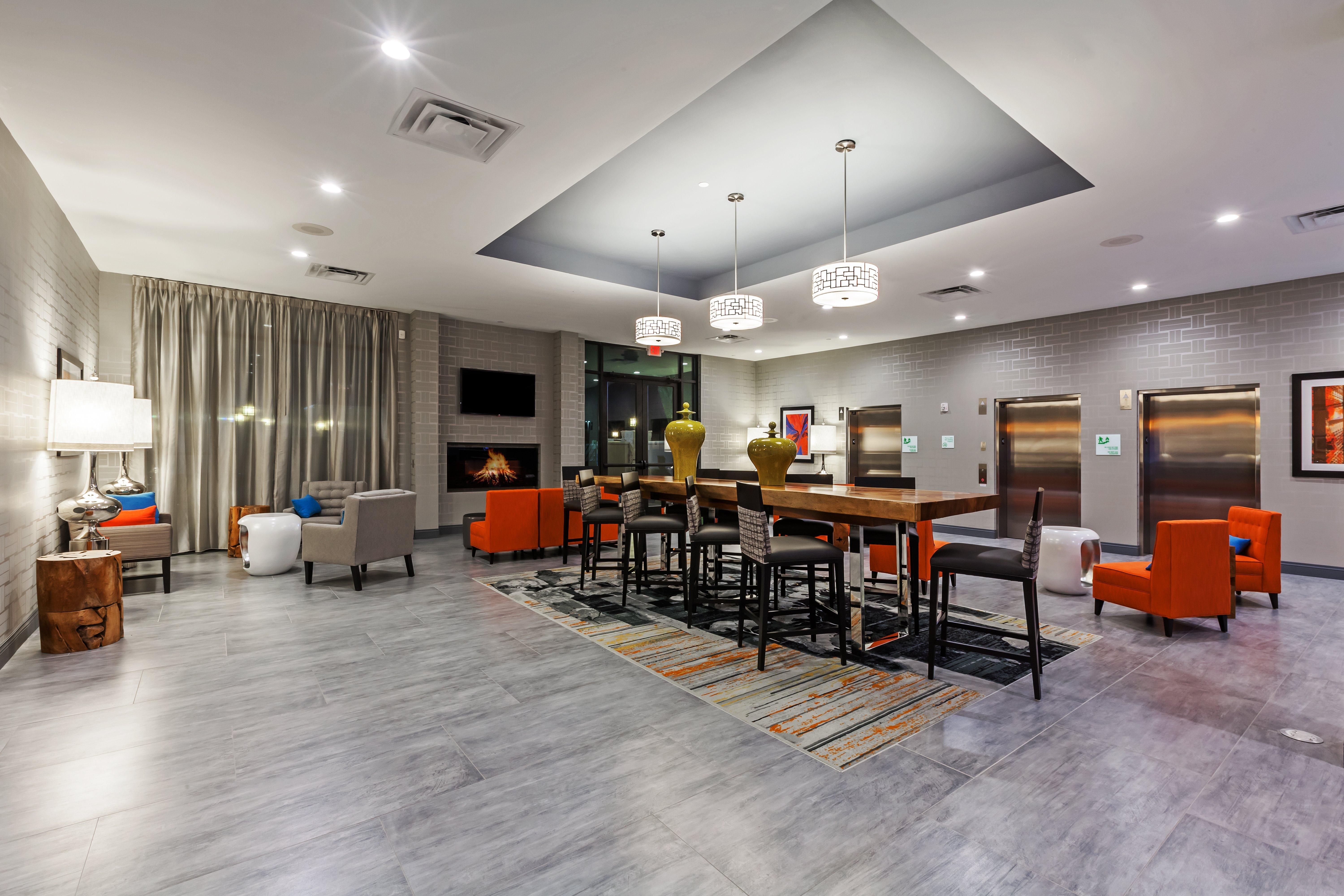 האמבל Holiday Inn Houston Ne-Bush Airport Area, An Ihg Hotel מראה חיצוני תמונה